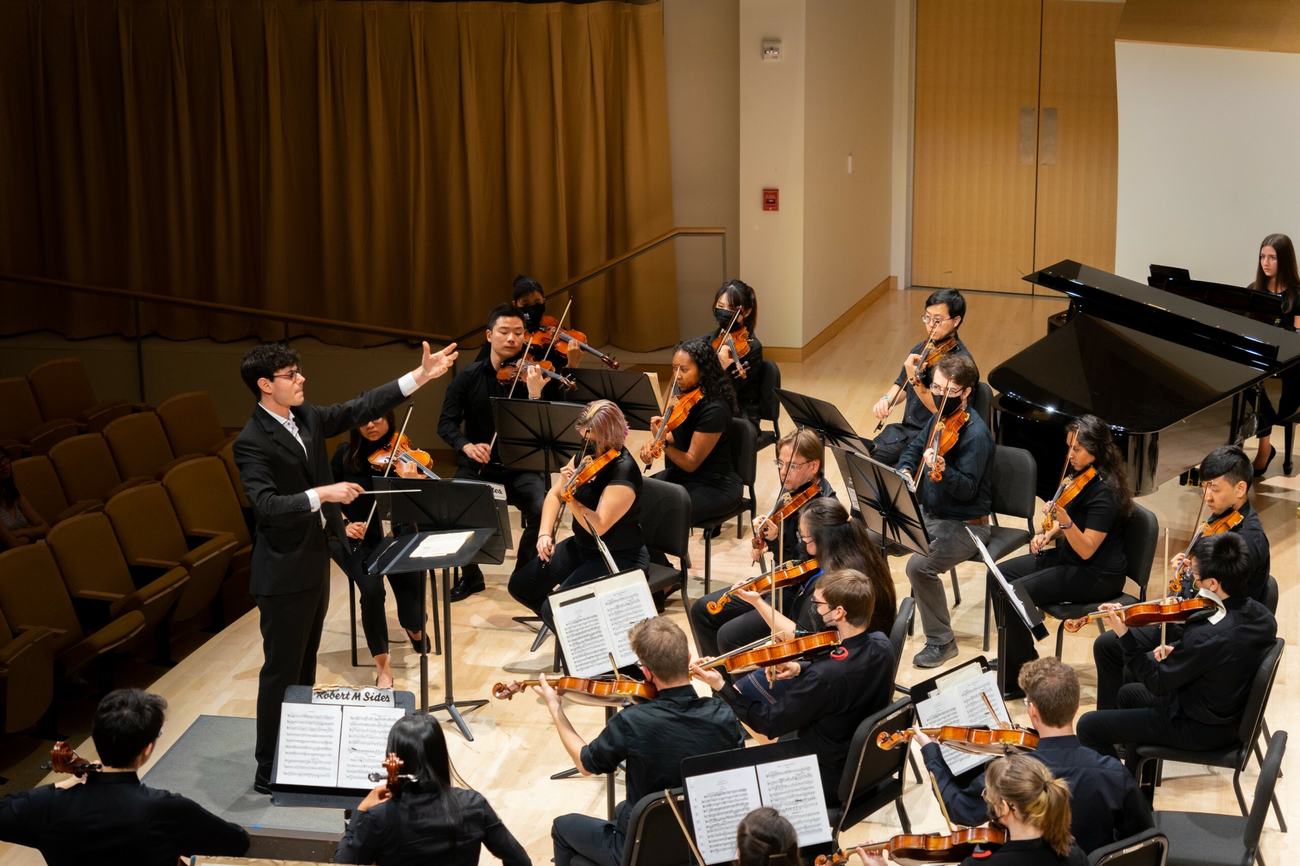 Campus Orchestra Presents Fall Concert With Violinist James Lyon As ...