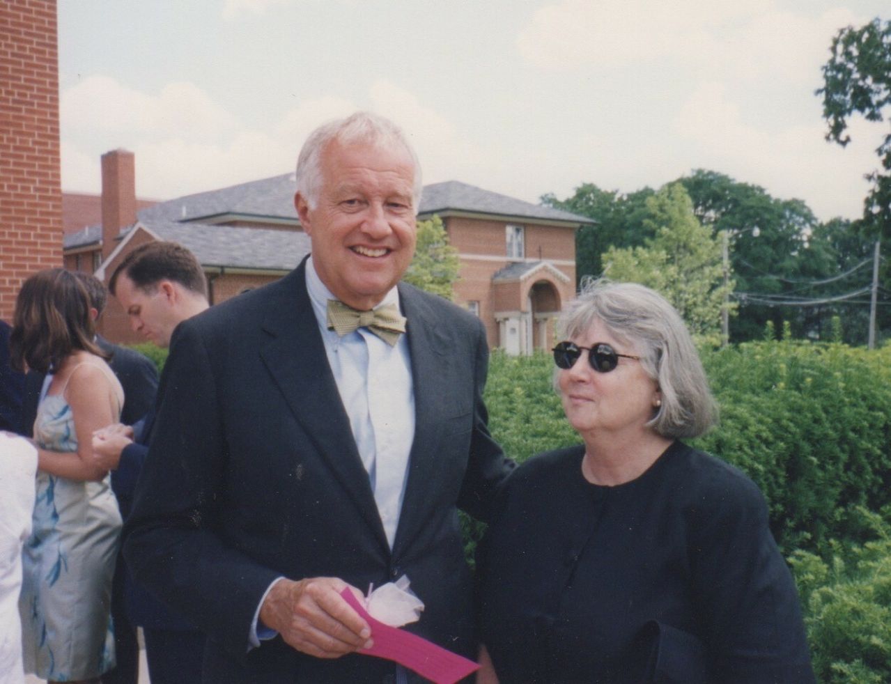 Louis Inserra, left, with his wife, Pat.