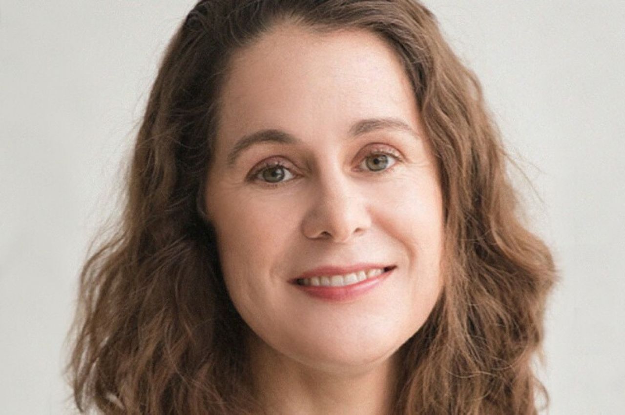 Melanie Buffington's headshot