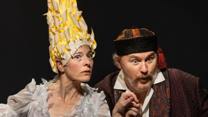 Jenny Lamb and Steve Snyder in 'A Christmas Carol'
