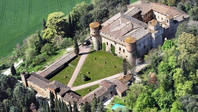 An aerial view of the second courtyard of the Ranieri Castle.