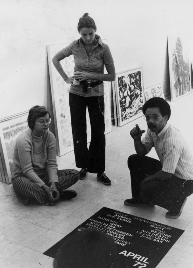 Reed, pictured in 1972, preparing an exhibition of student work. Image: Estate of Robert Reed